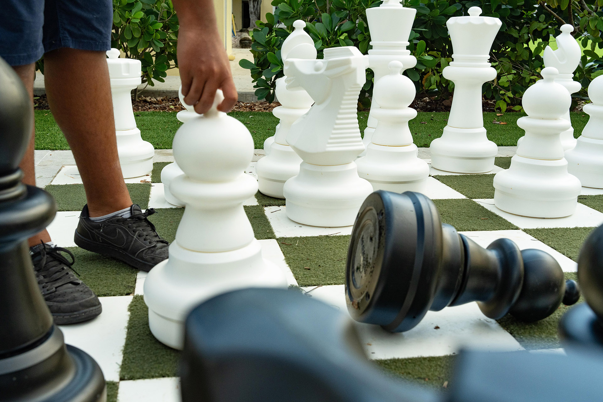 students-outdoor-chess-area-istci_3